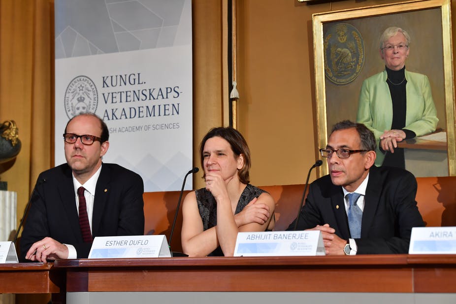 Laureados do Prêmio Nobel de Economia 2019: Michael Kremer, Esther Duflo and Abhijit Banerjee (Epa/Jonas Ekstromer)