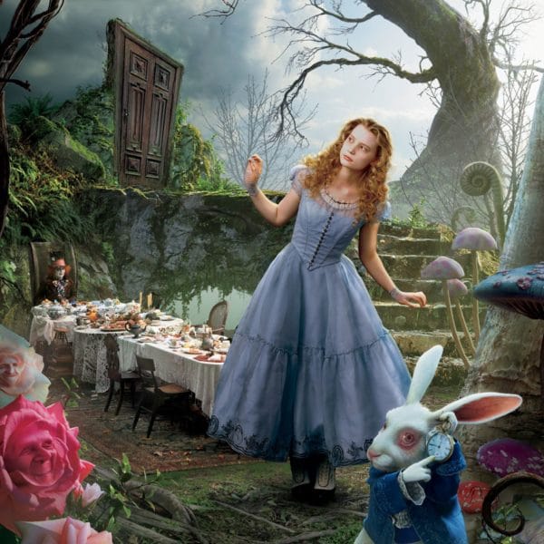 Alice no País das Maravilhas - Disney 2010